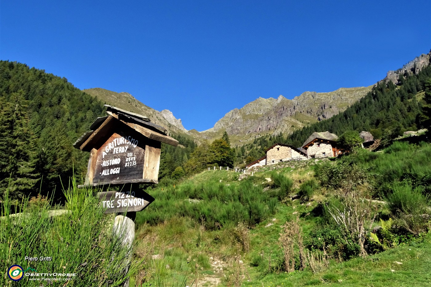 18 Alla Casera -Agriturismo d'Alpe Ferdy (1415 m).JPG -                                